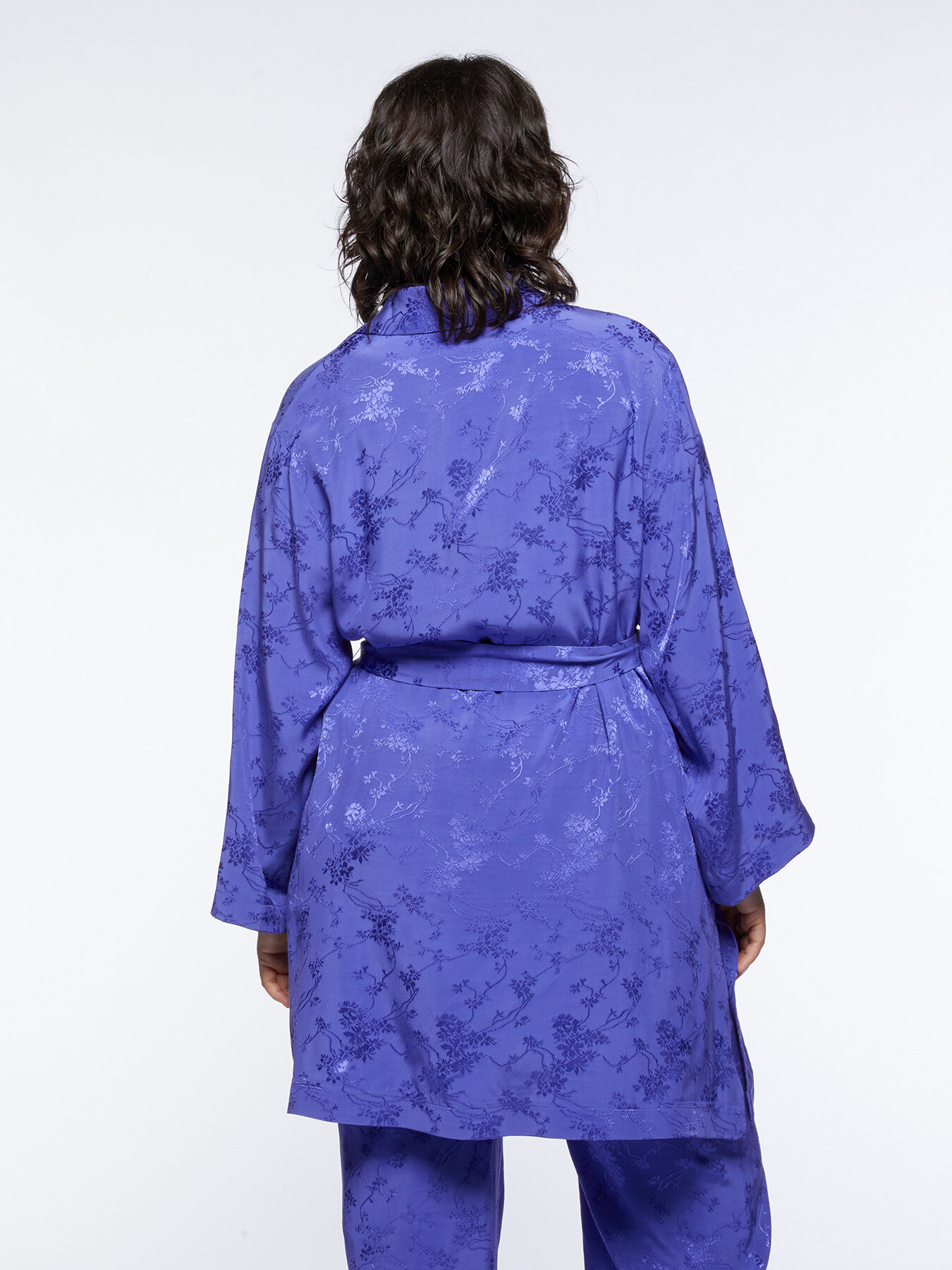 Jacquard fabric kaftan image number 1