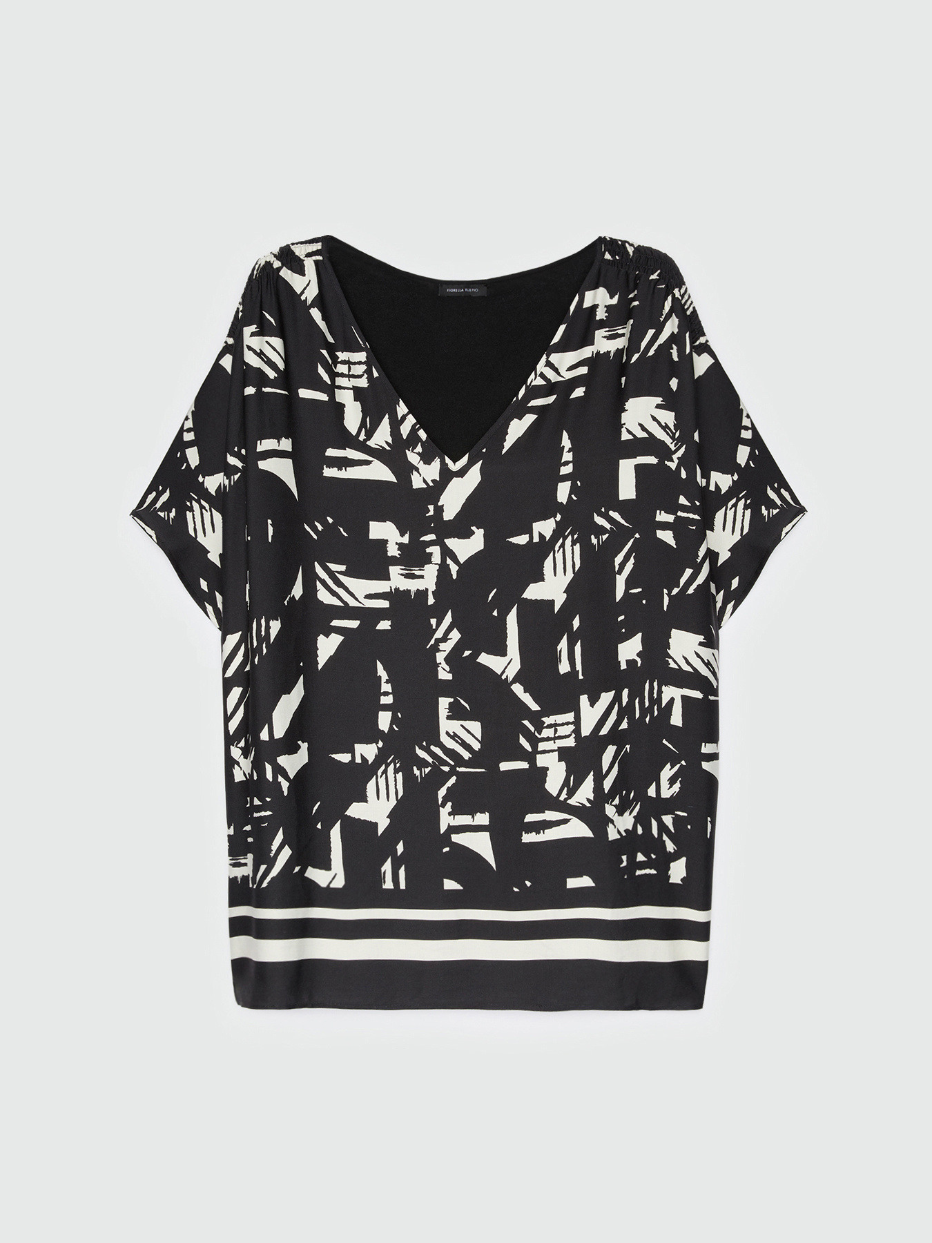 T-shirt bimaterica dalla stampa black and white image number 4