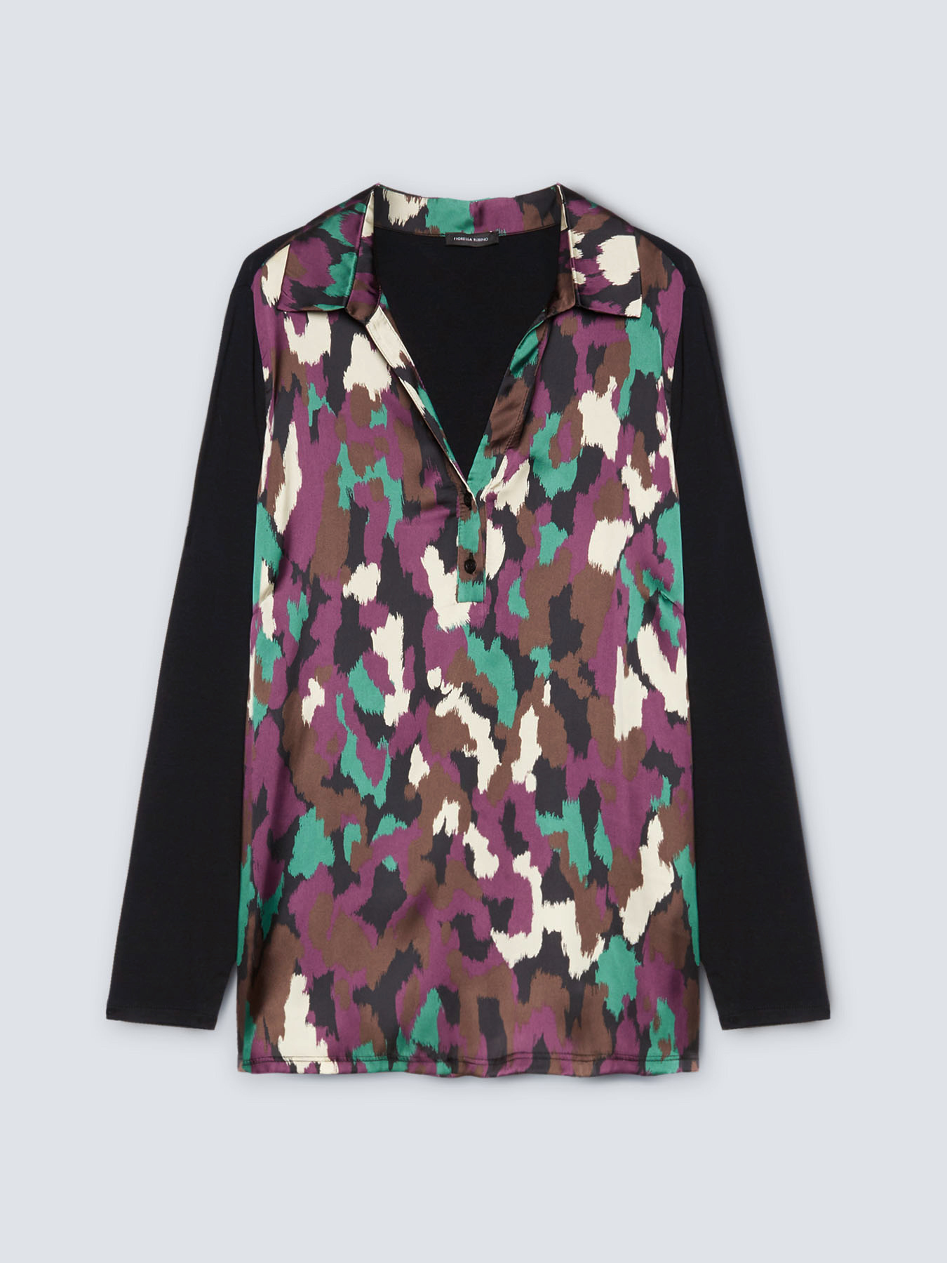 Camiseta con estampado camuflaje image number 4