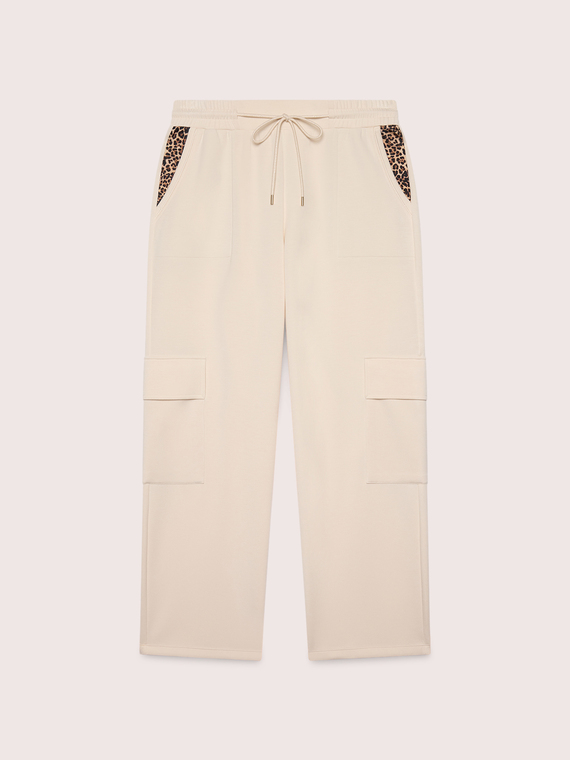 Cargo pants with leopard print