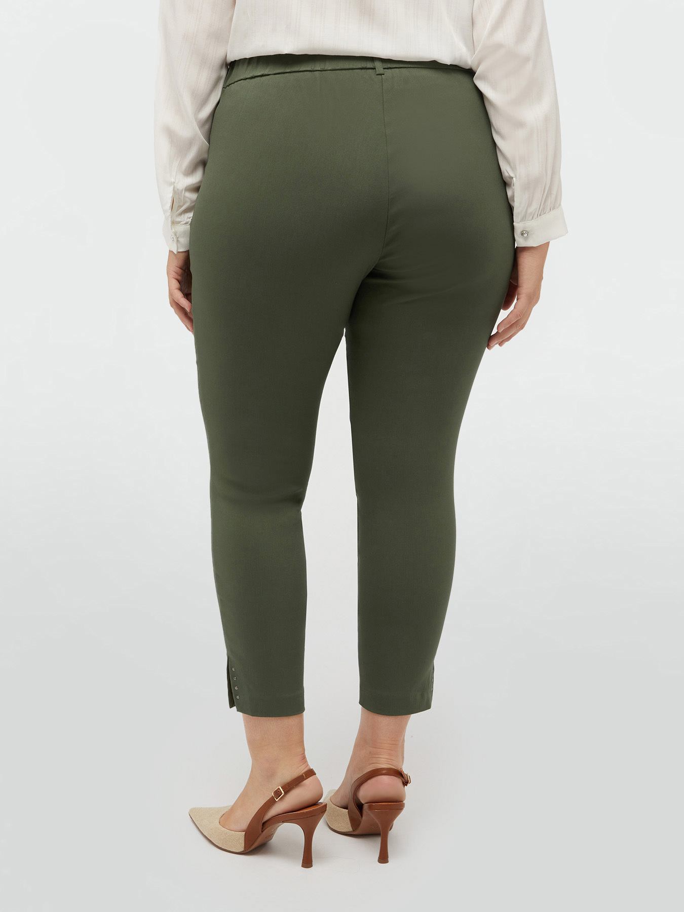 Pantalon skinny en viscose LENZING&trade; ECOVERO&trade; image number 1