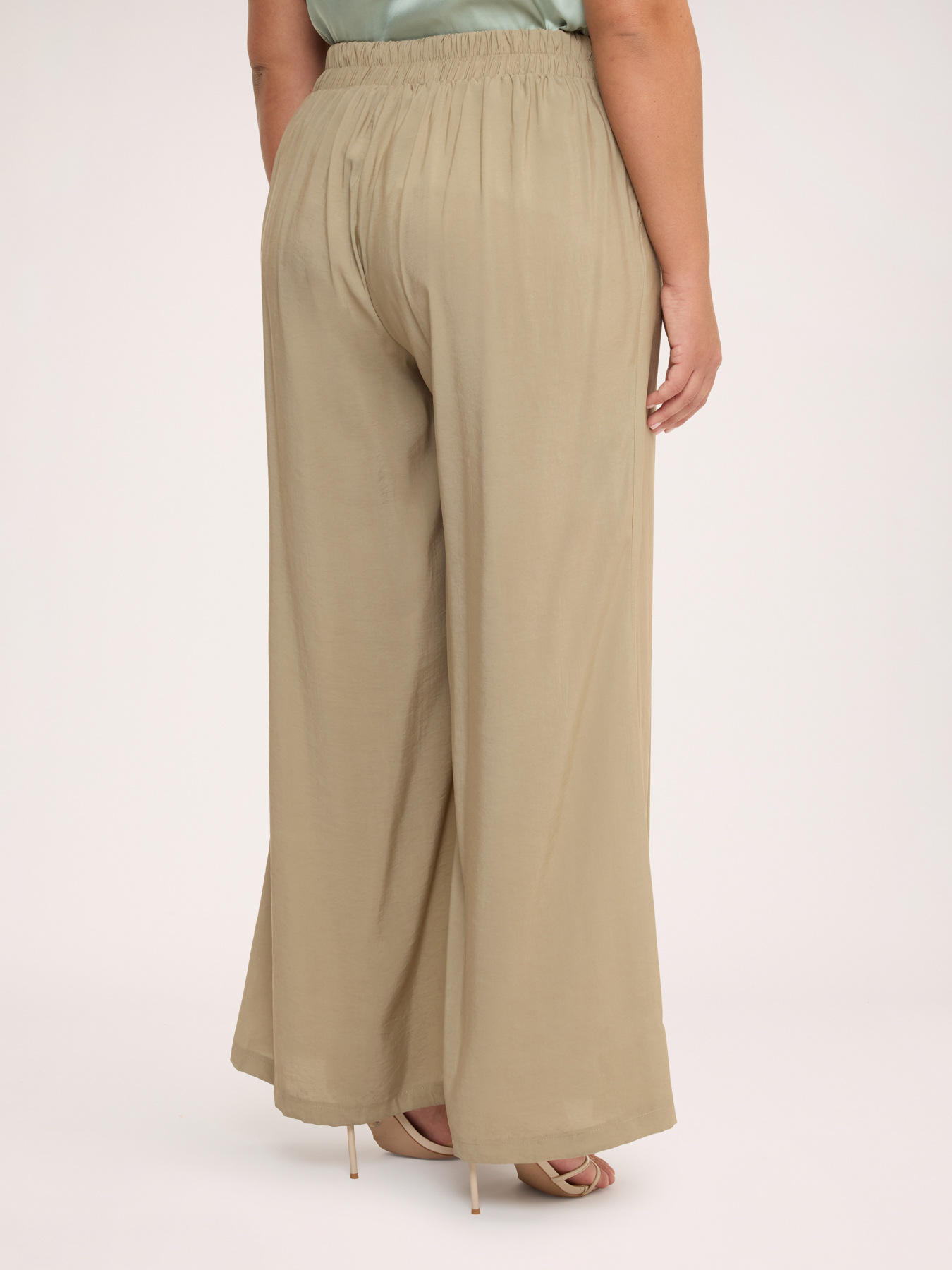 &Pi;&alpha;&nu;&tau;&epsilon;&lambda;ό&nu;&iota; Wide Leg &alpha;&pi;ό &mu;&epsilon;ί&gamma;&mu;&alpha; modal image number 1