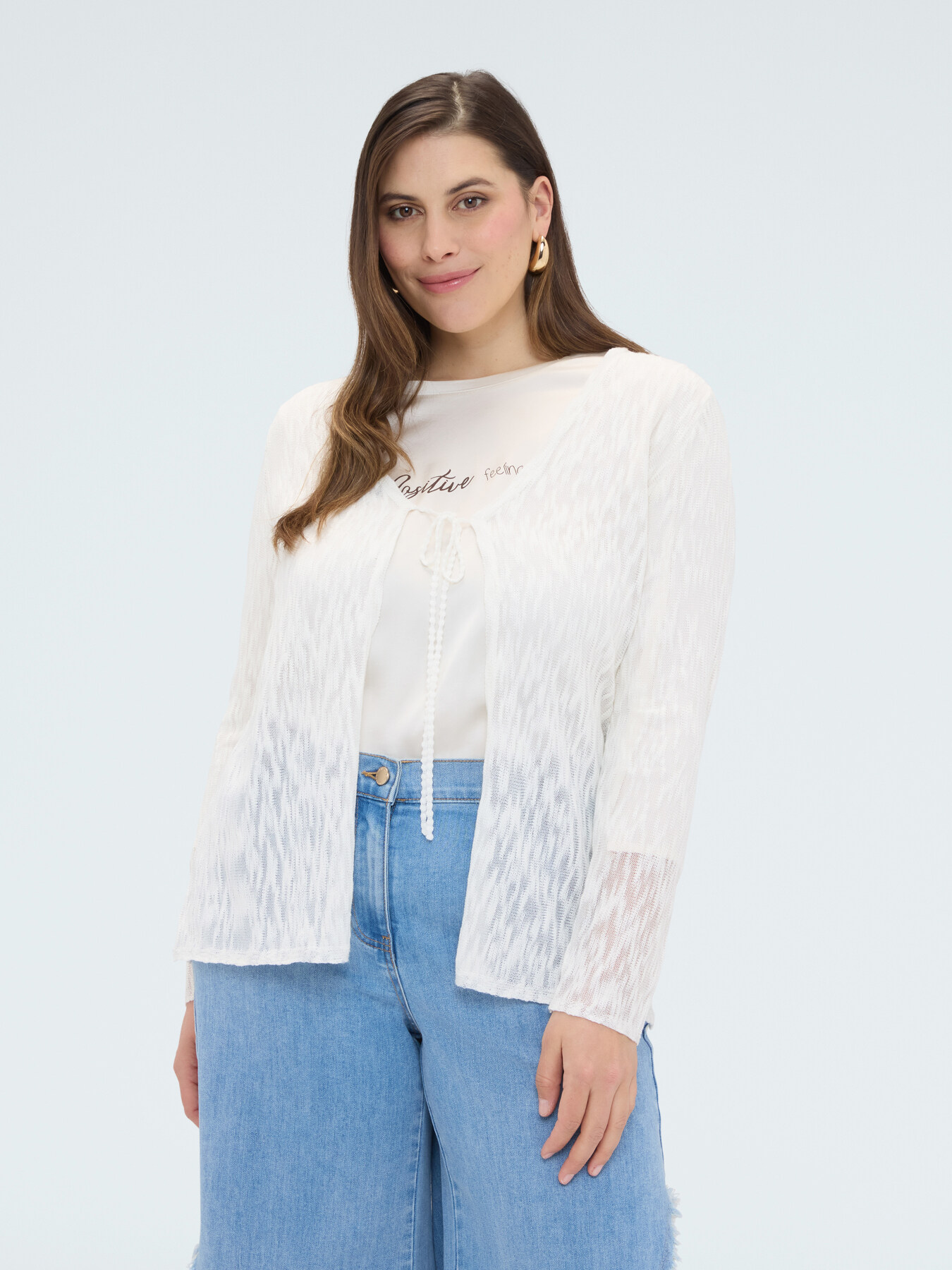 Lightweight cardigan with tie closure image number 3