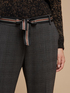 Pantalon à carreaux avec ruban à la taille image number 2
