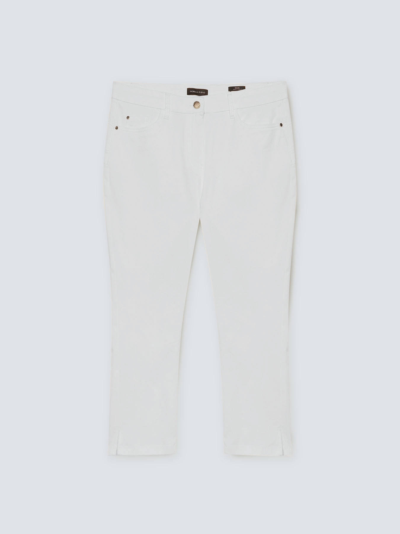 Giada model capri skinny jeans image number 3