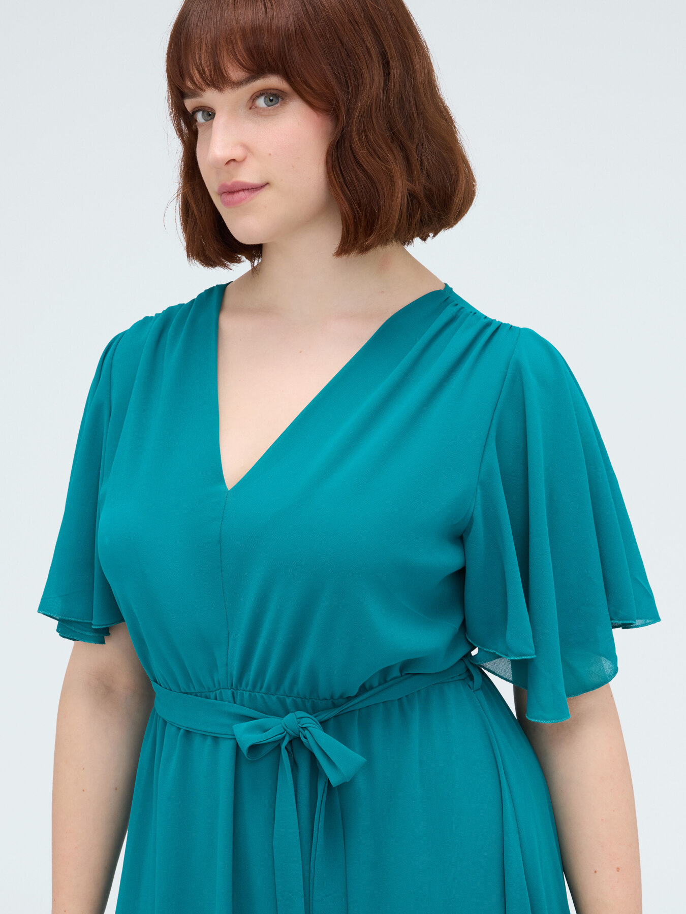 Robe DREAM en georgette avec d&eacute;collet&eacute; en V image number 3