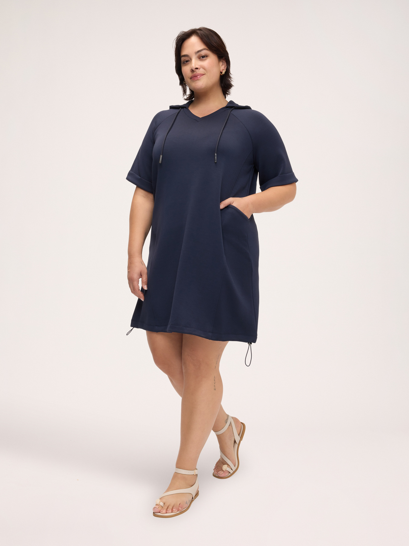 Short dress with hood image number 2
