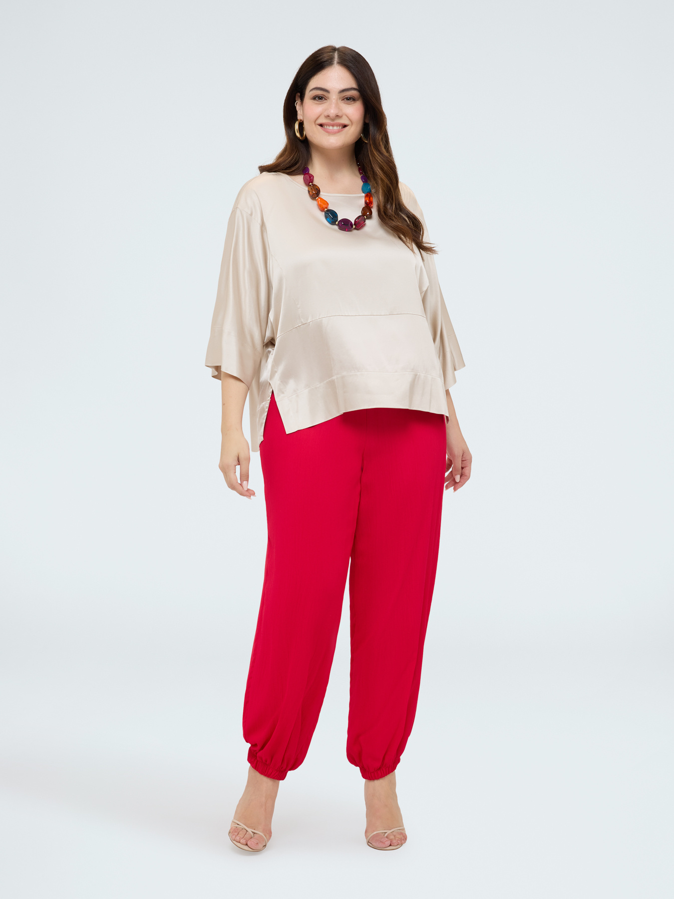 Joggers with elastic ankle image number 0