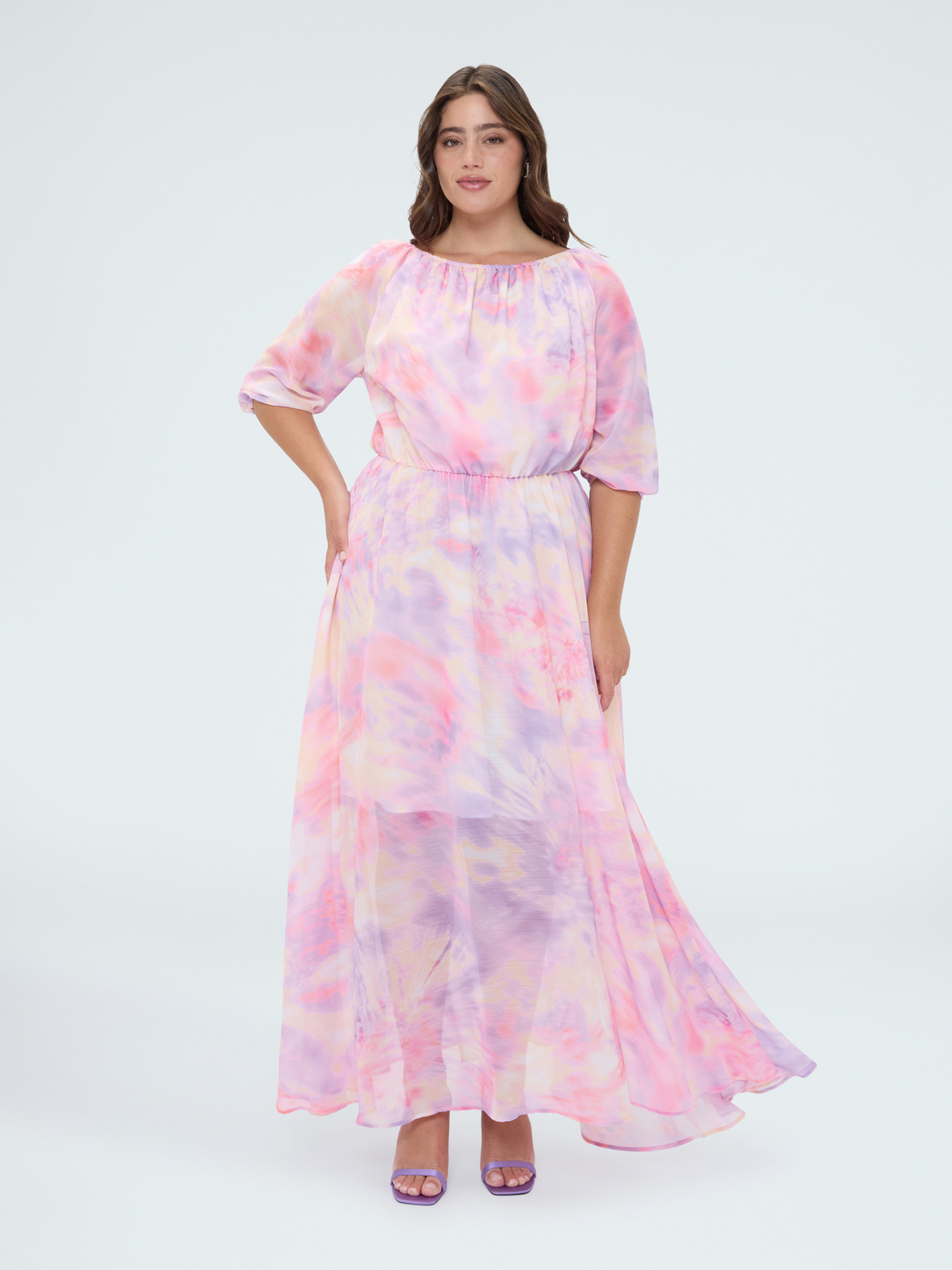 Long off-shoulder dress with gradient print image number 3