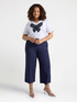 Camiseta con mariposa image number 0
