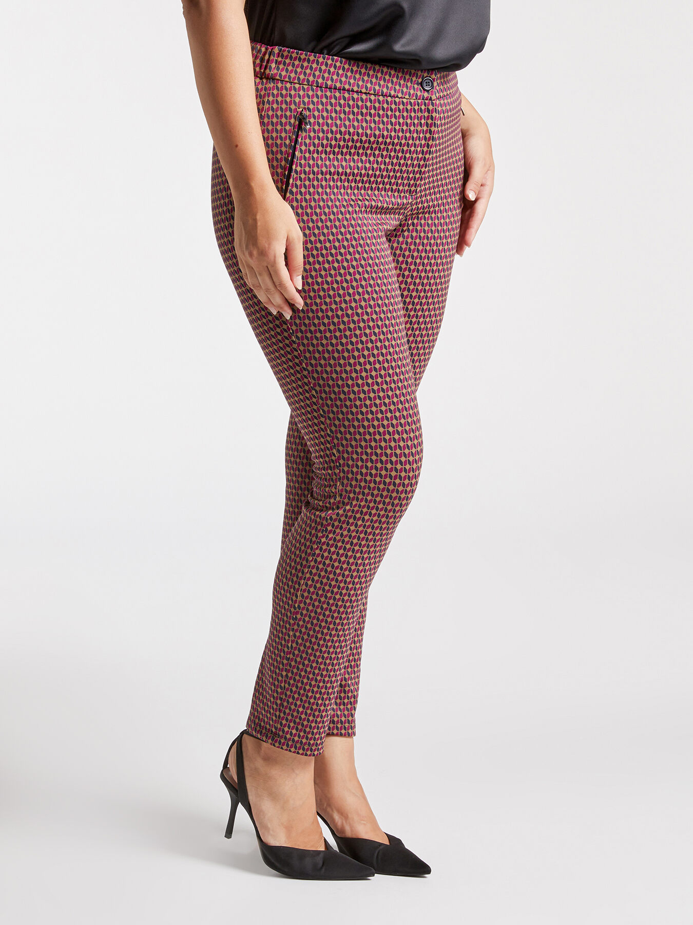 Pantaloni fantasia image number 1