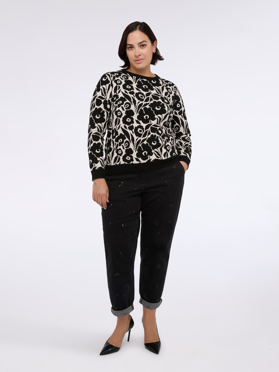 Crew neck sweater with floral print