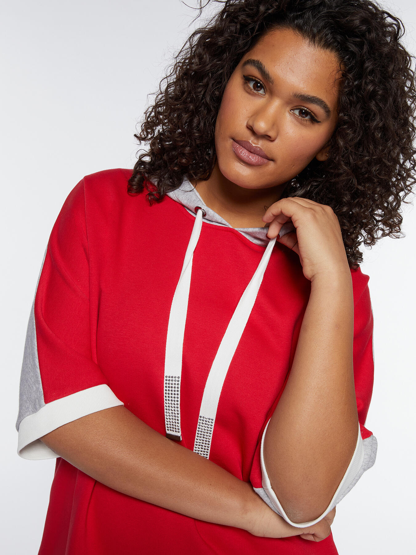 Mini abito in felpa image number 2