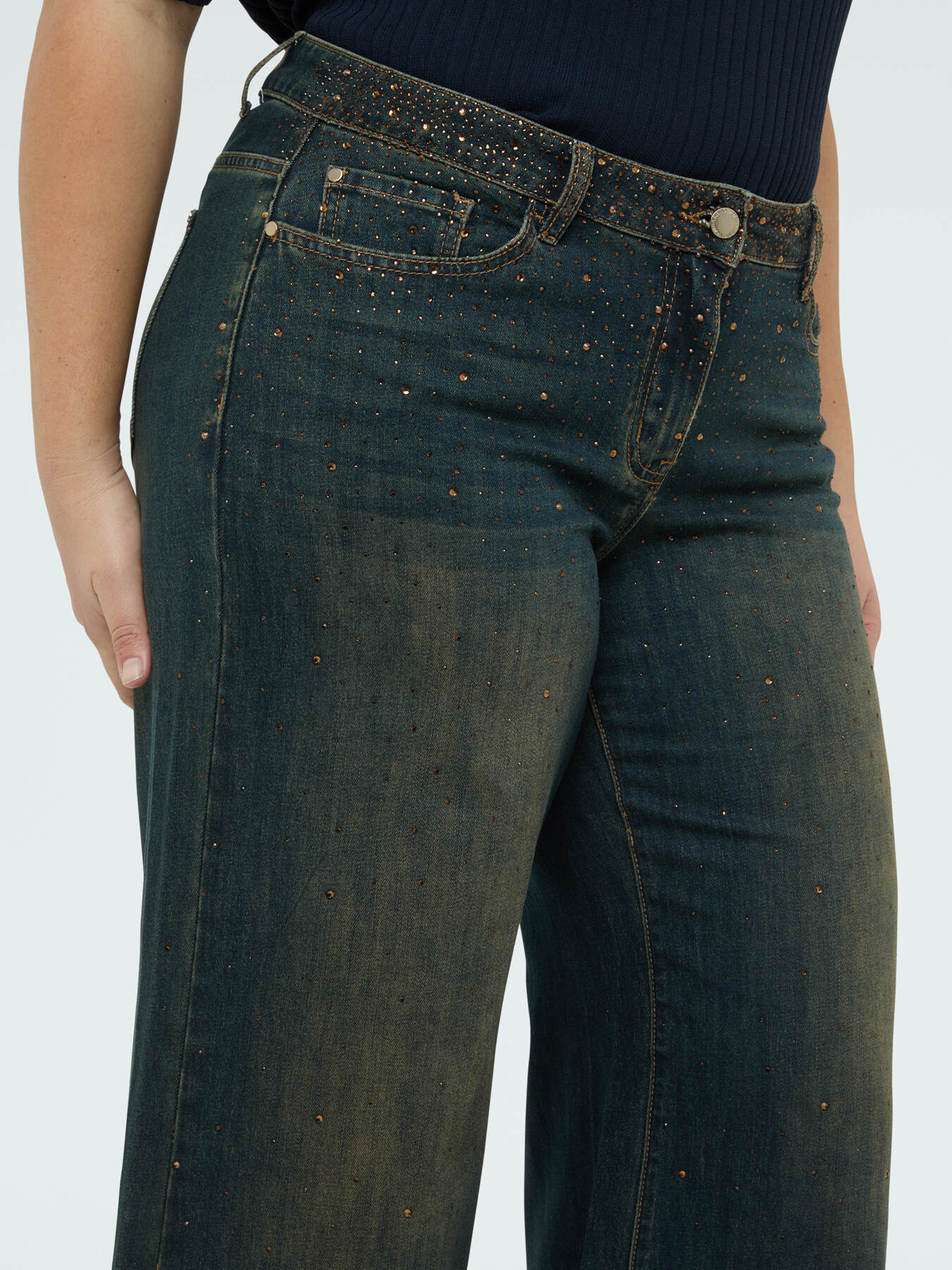 Jeans Wide Leg con applicazioni luminose image number 3