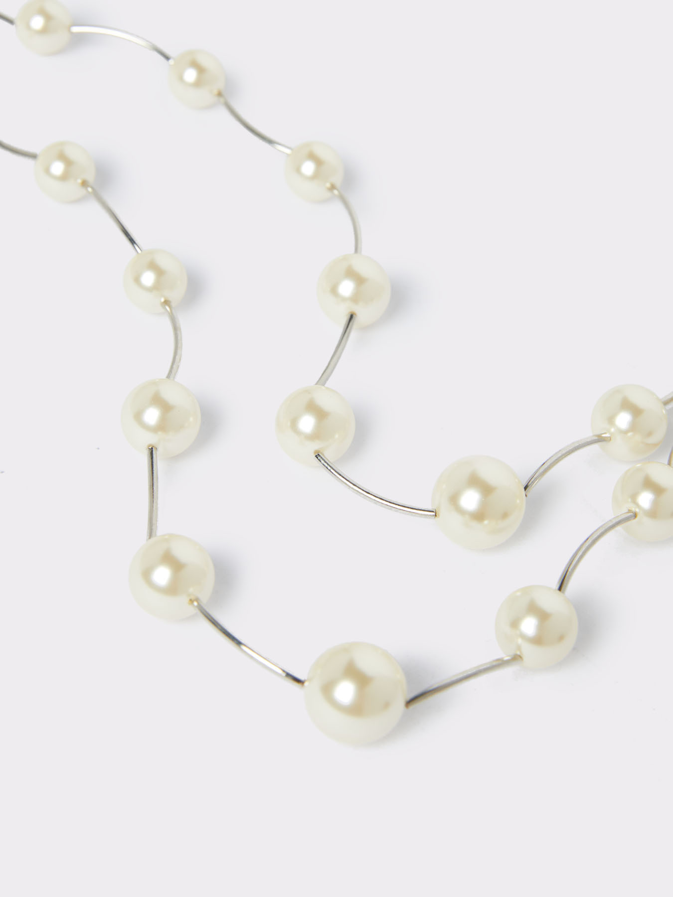 Halskette mit Perlen image number 0