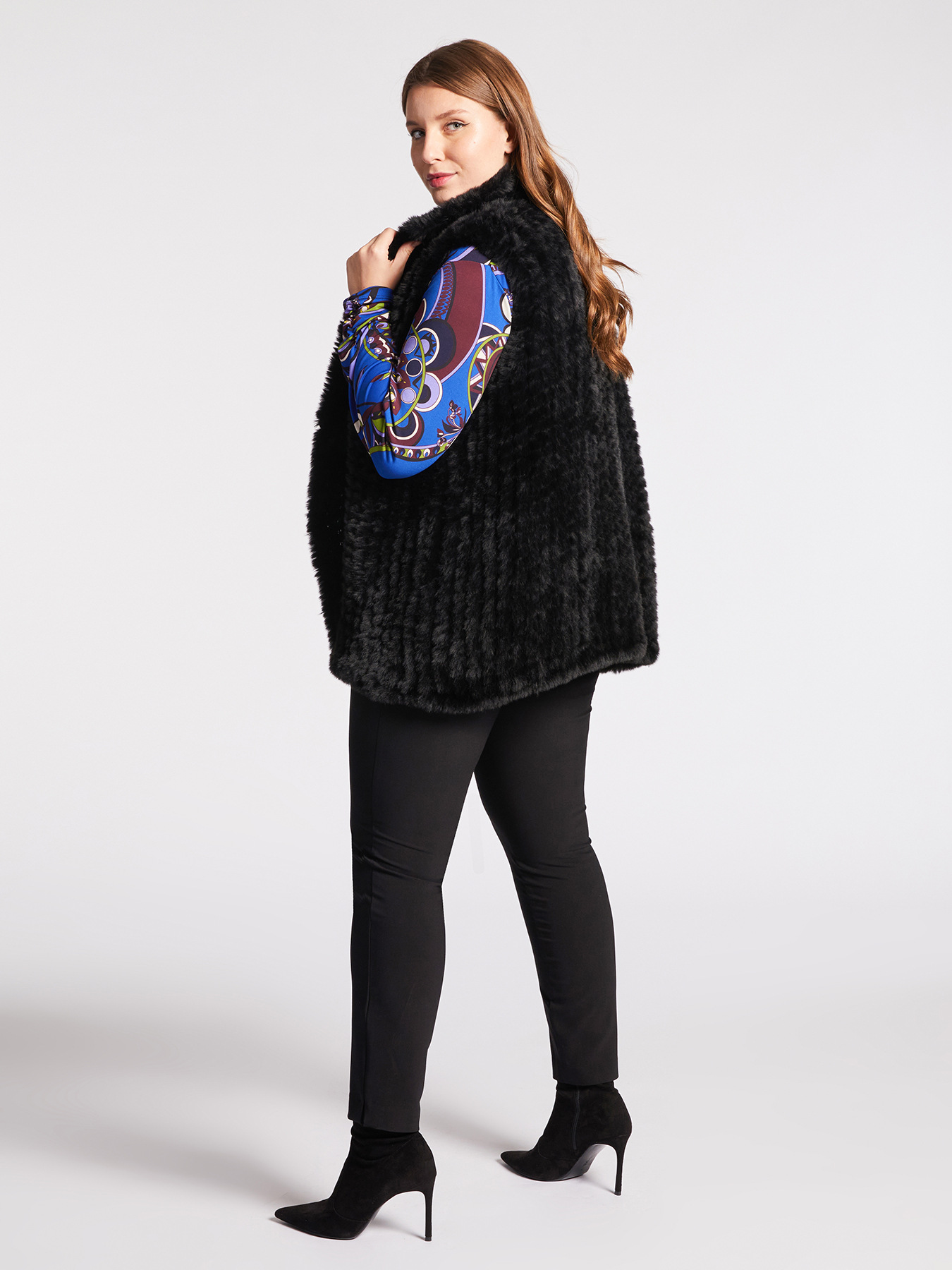 Gilet in pelliccia sintetica image number 1