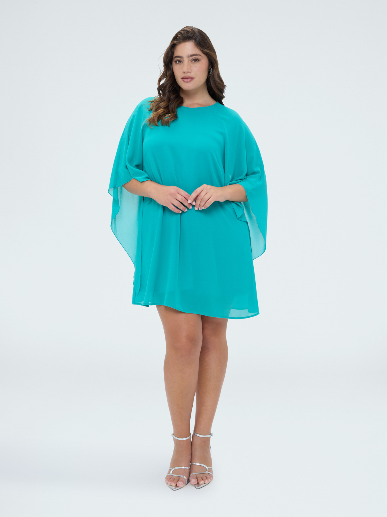 Georgette dress with maxi kimono sleeves image number 3