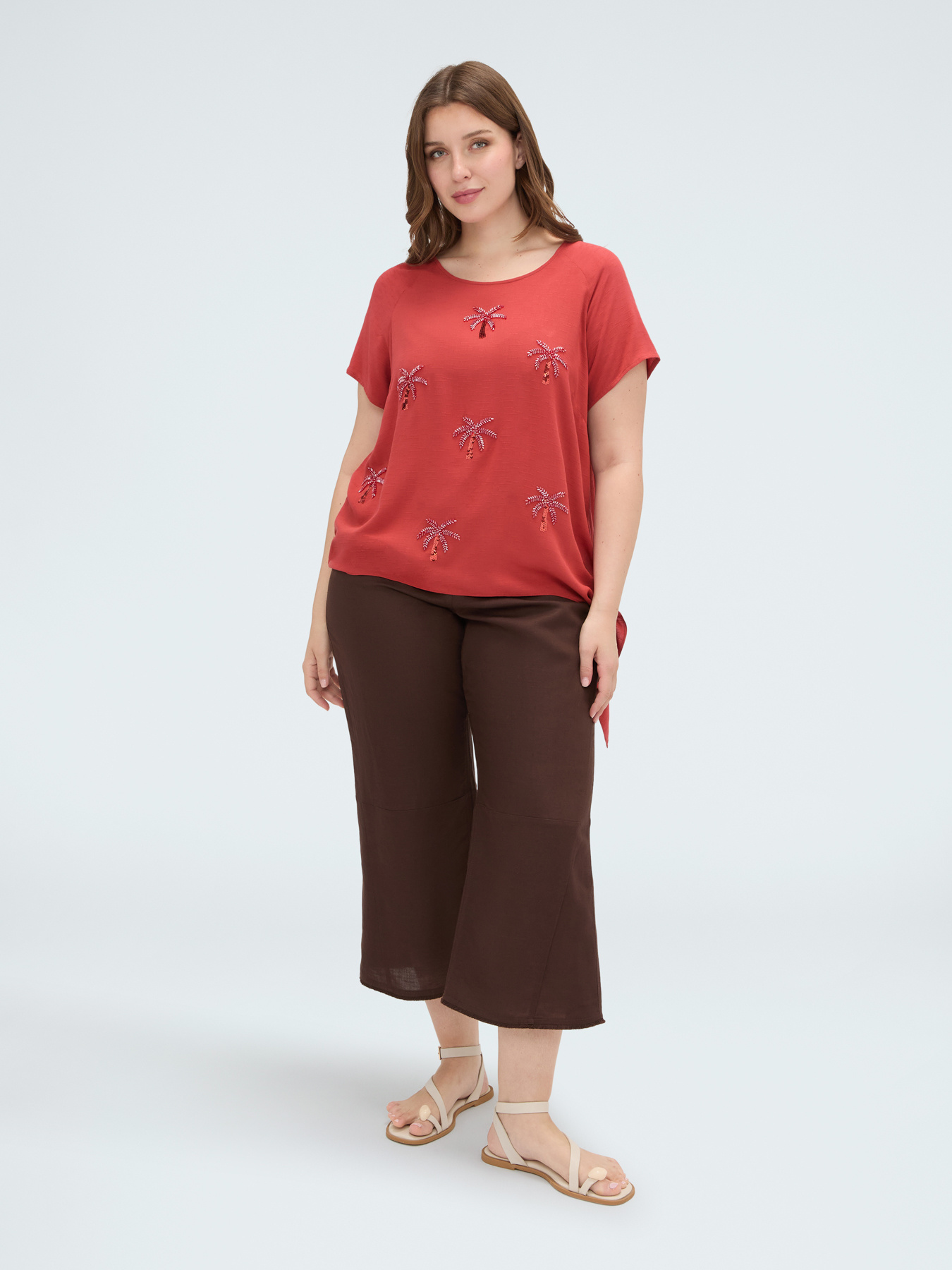 Top with sequin embellishments and bow image number 0