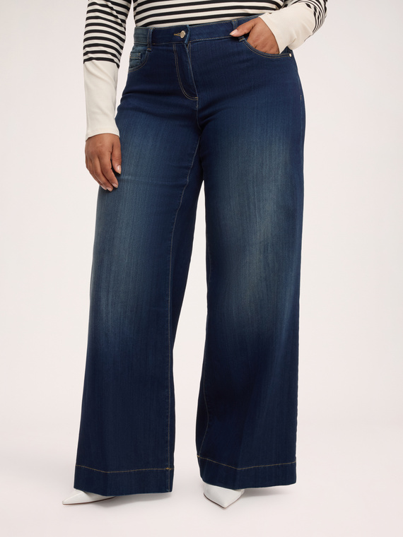 Wide Leg Jeans washed wash