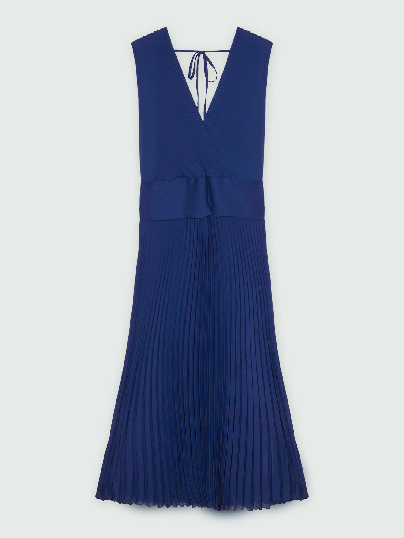 Plissee-Kleid mit V-Ausschnitt image number 4