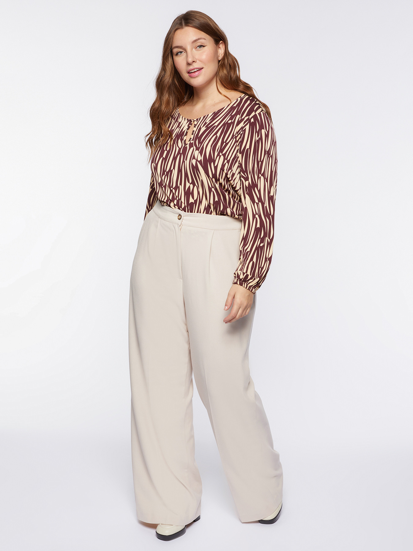 Pantaloni palazzo con pieghe image number 3