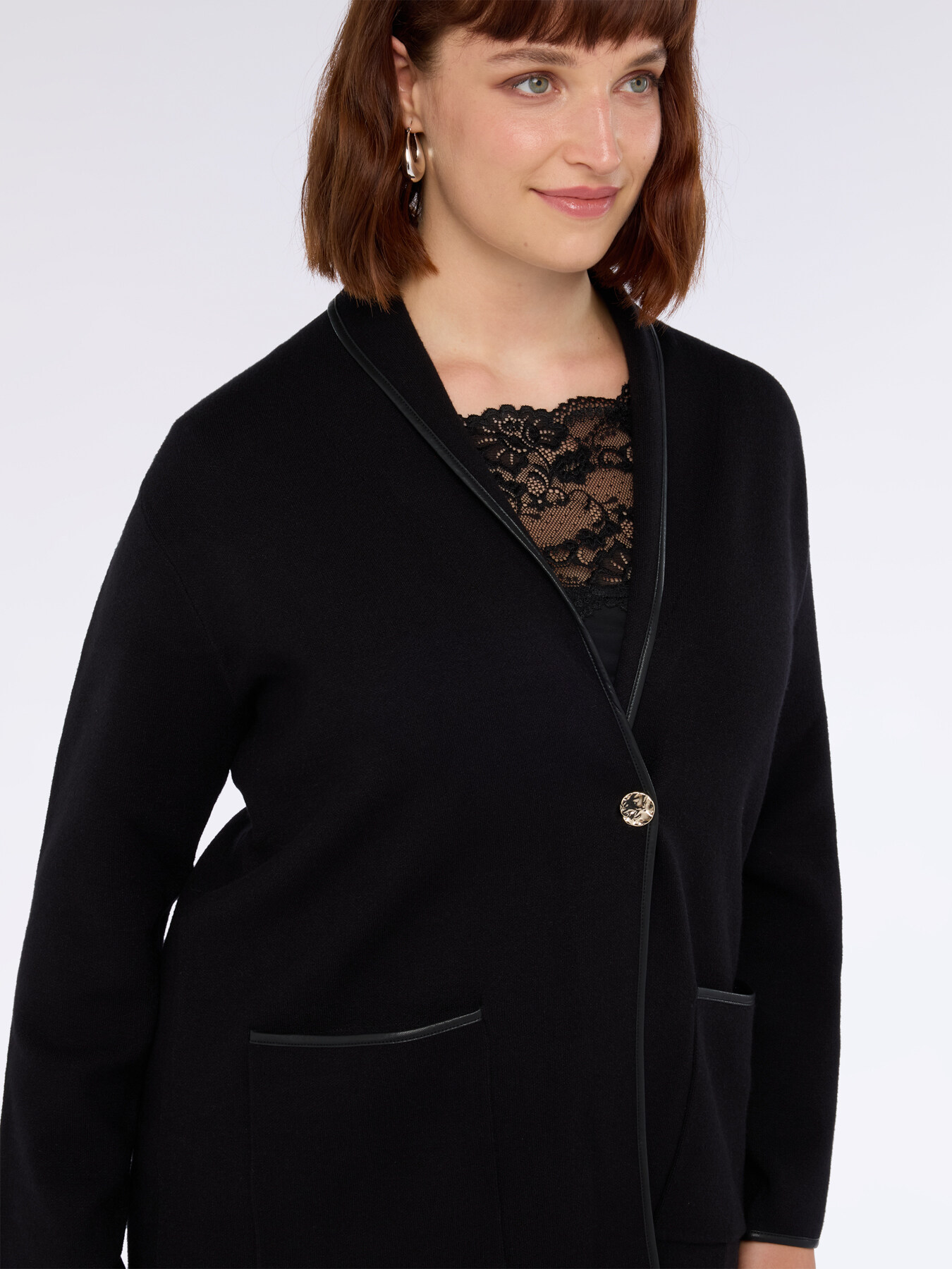 Petit manteau en mélange de viscose avec bordures contrastantes image number 3