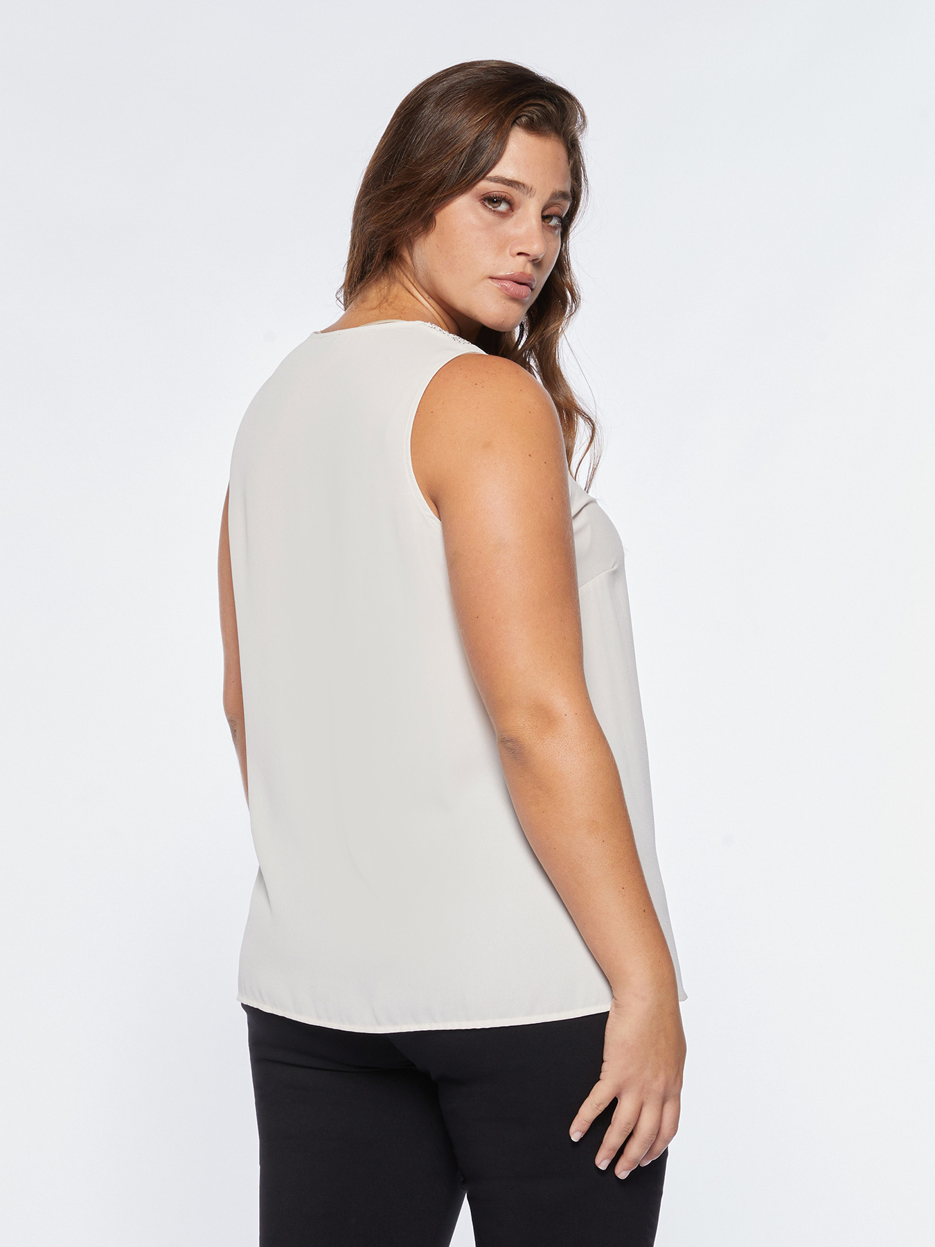 Top with sequinned trims image number 2