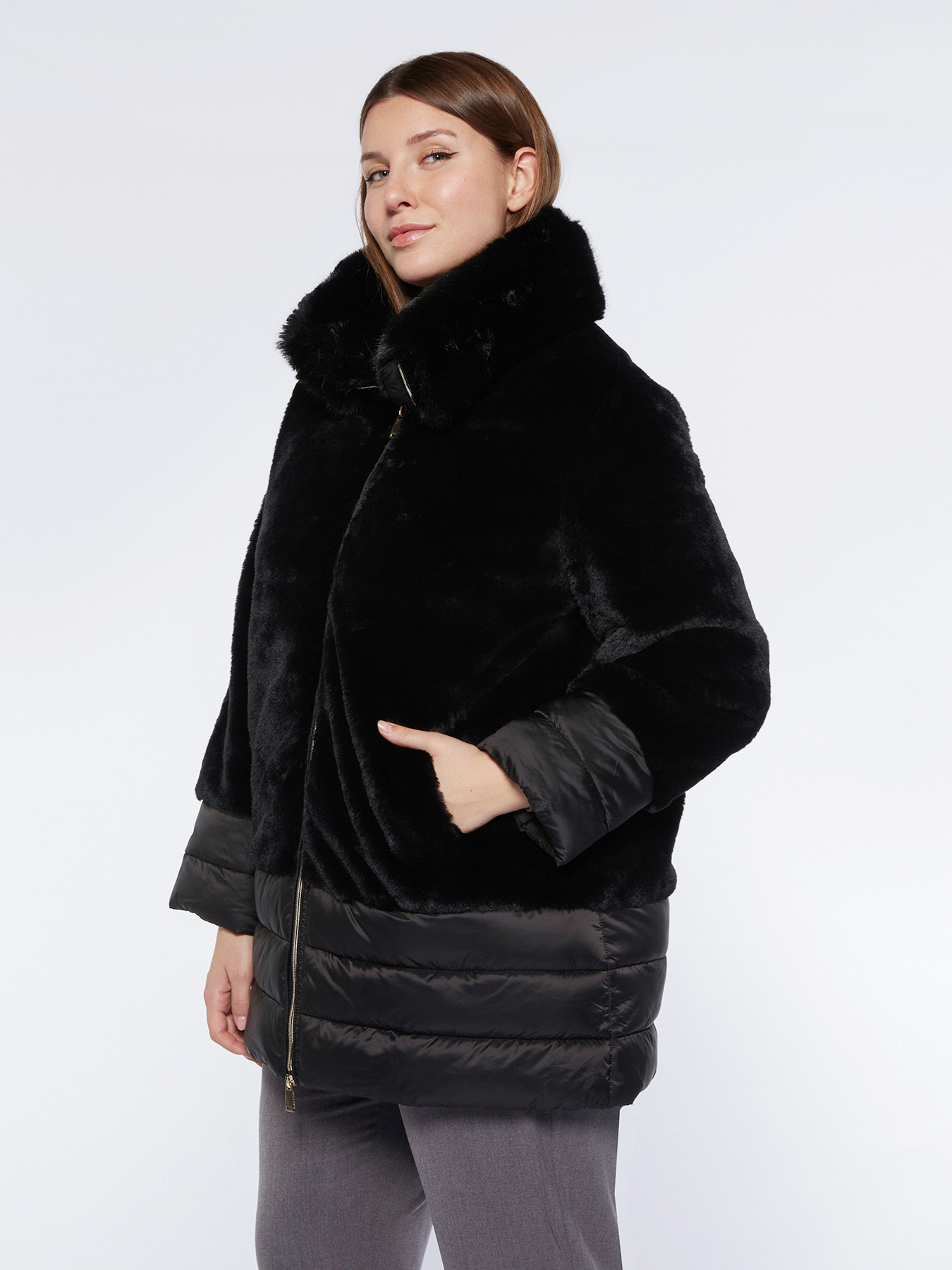 Piumino con parti effetto teddy image number 0