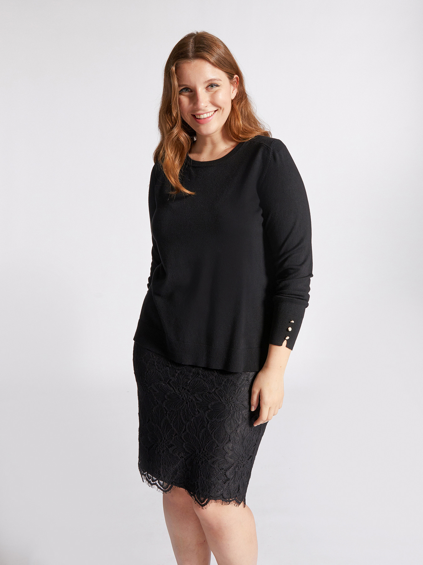 Pull uni en viscose confortable image number 2