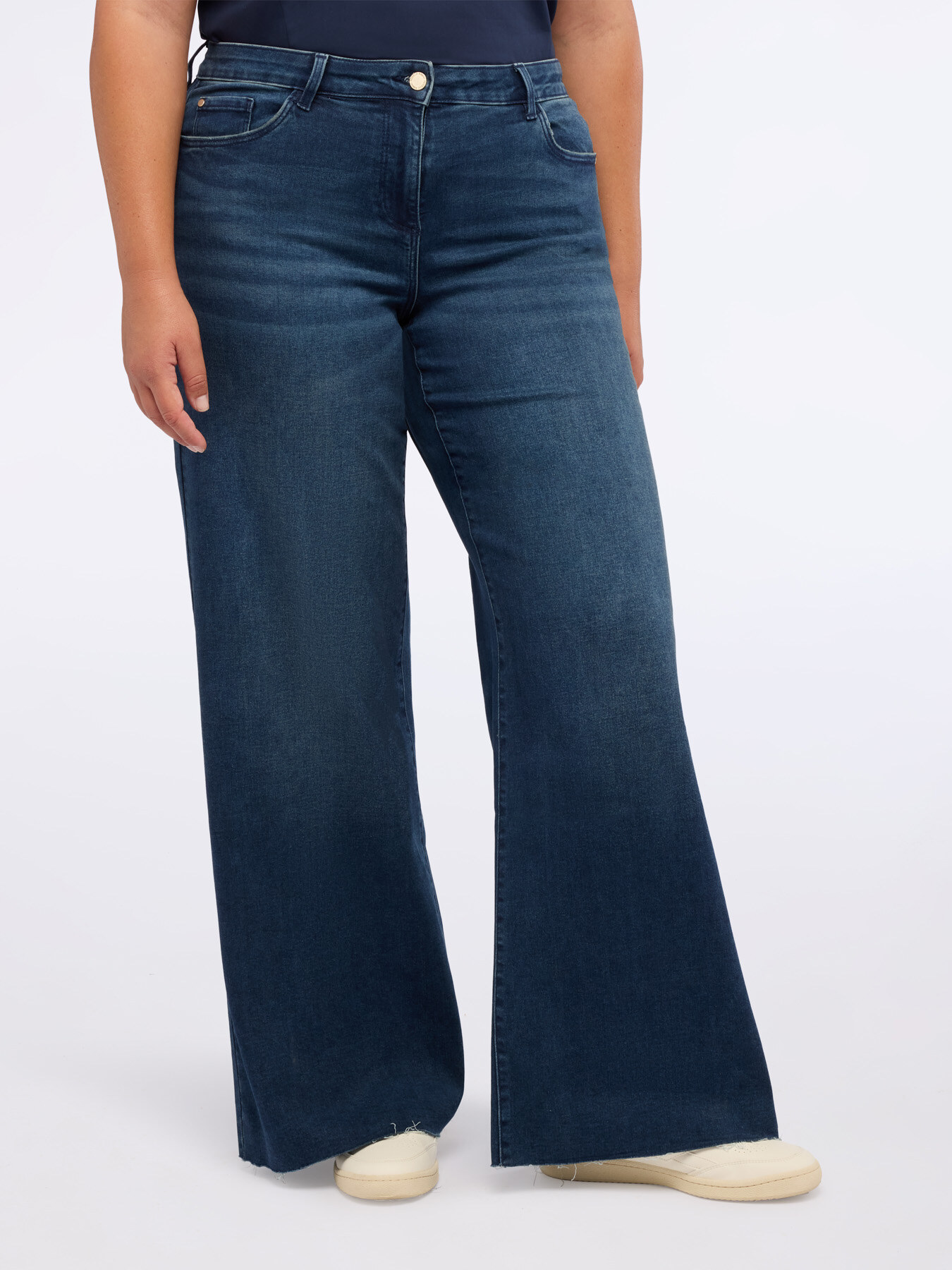 Wide-Leg-Jeans in Blauwaschung image number 3