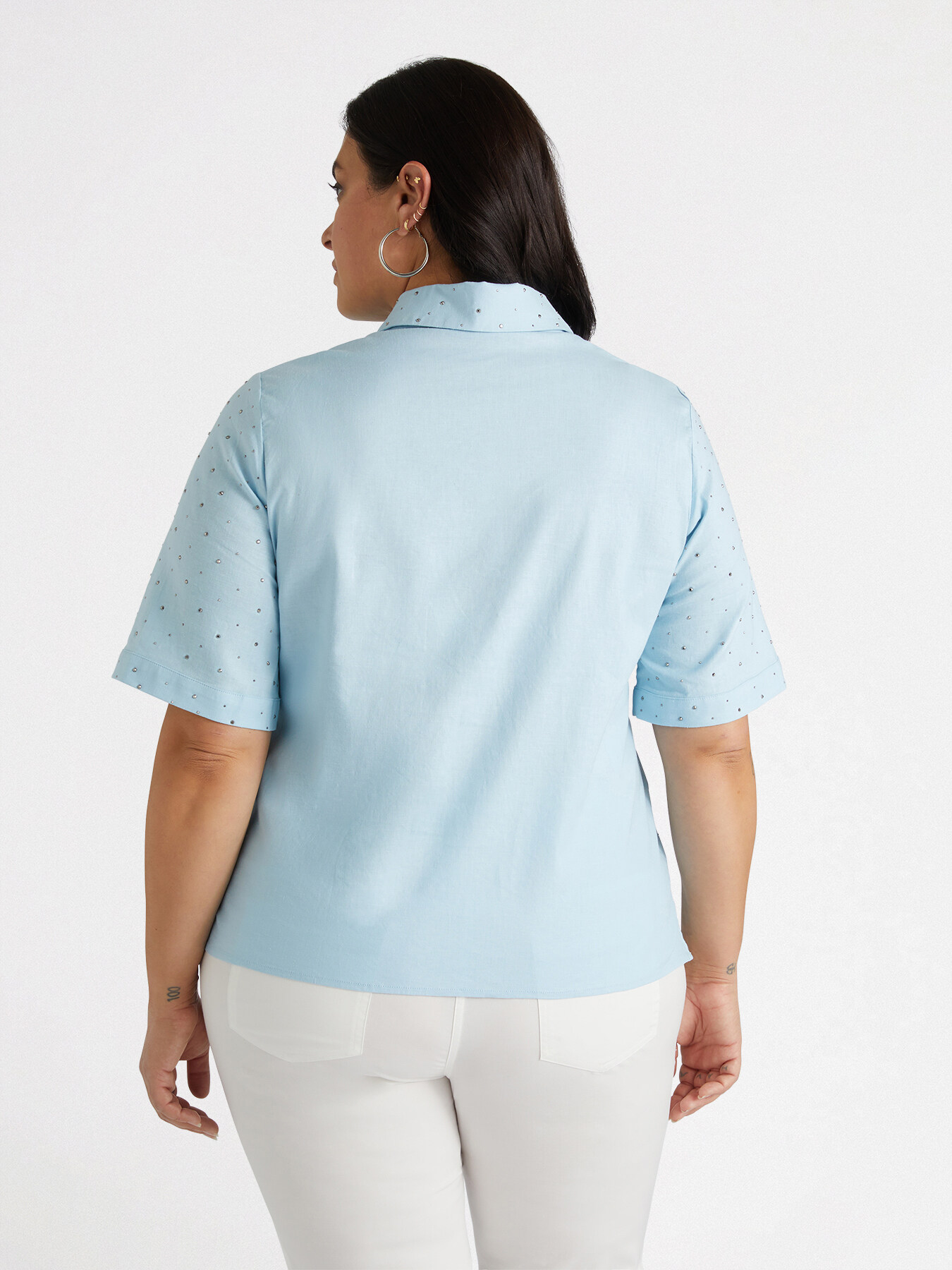 Camicia in lino stretch con borchie image number 1