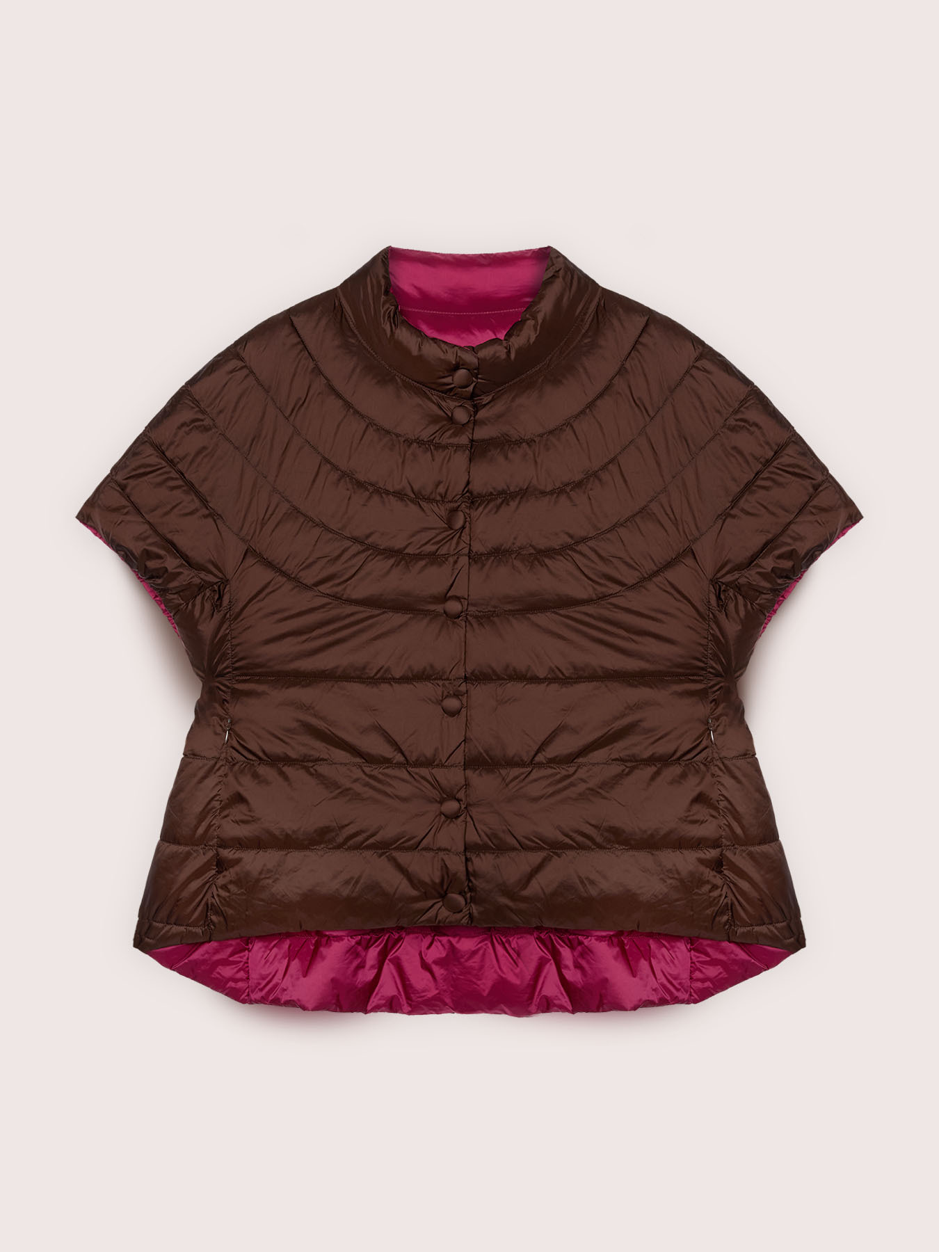 Reversible short sleeve puffer jacket image number 6