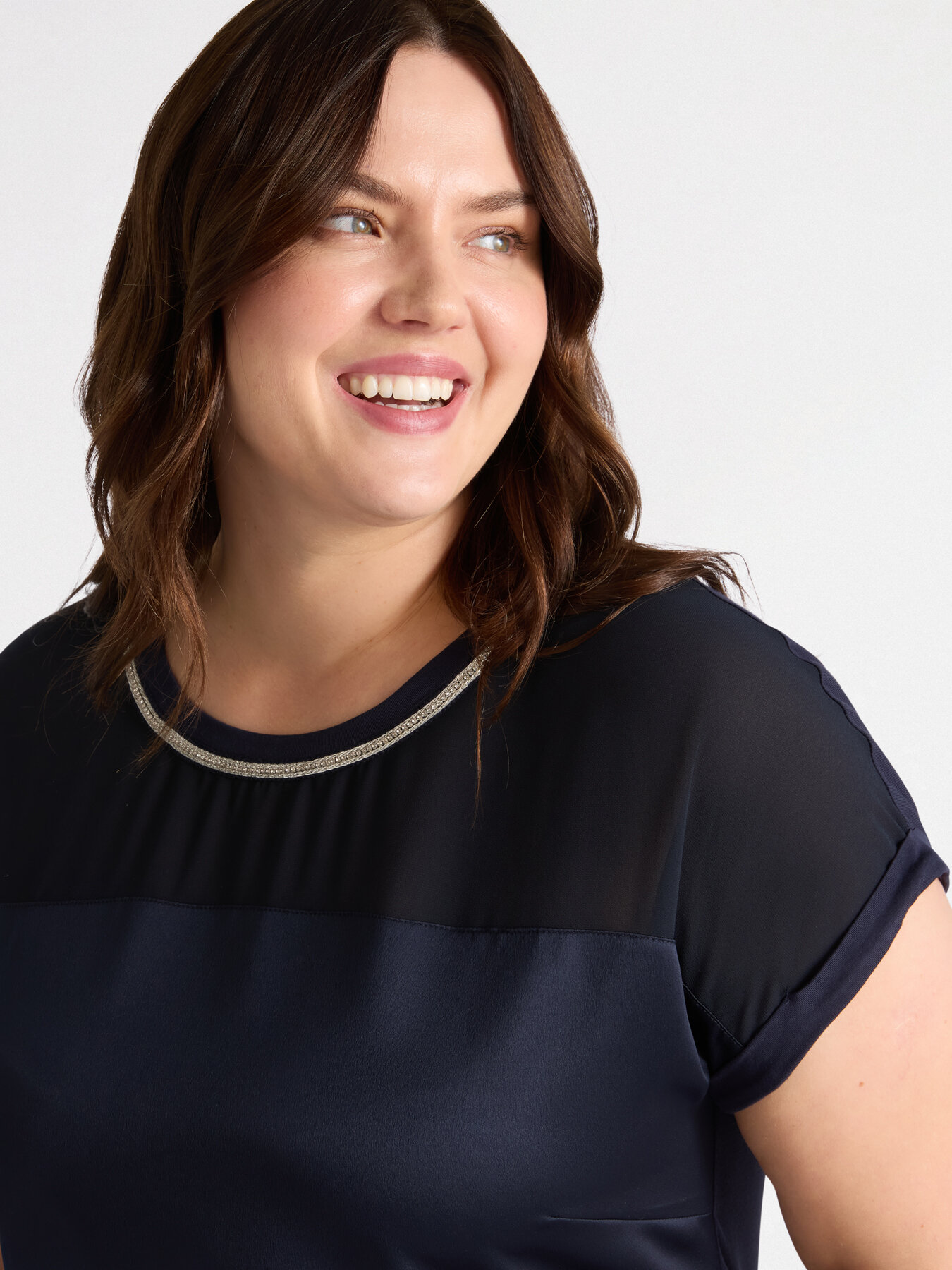 Top with LENZING™ ECOVERO™ viscose image number 2