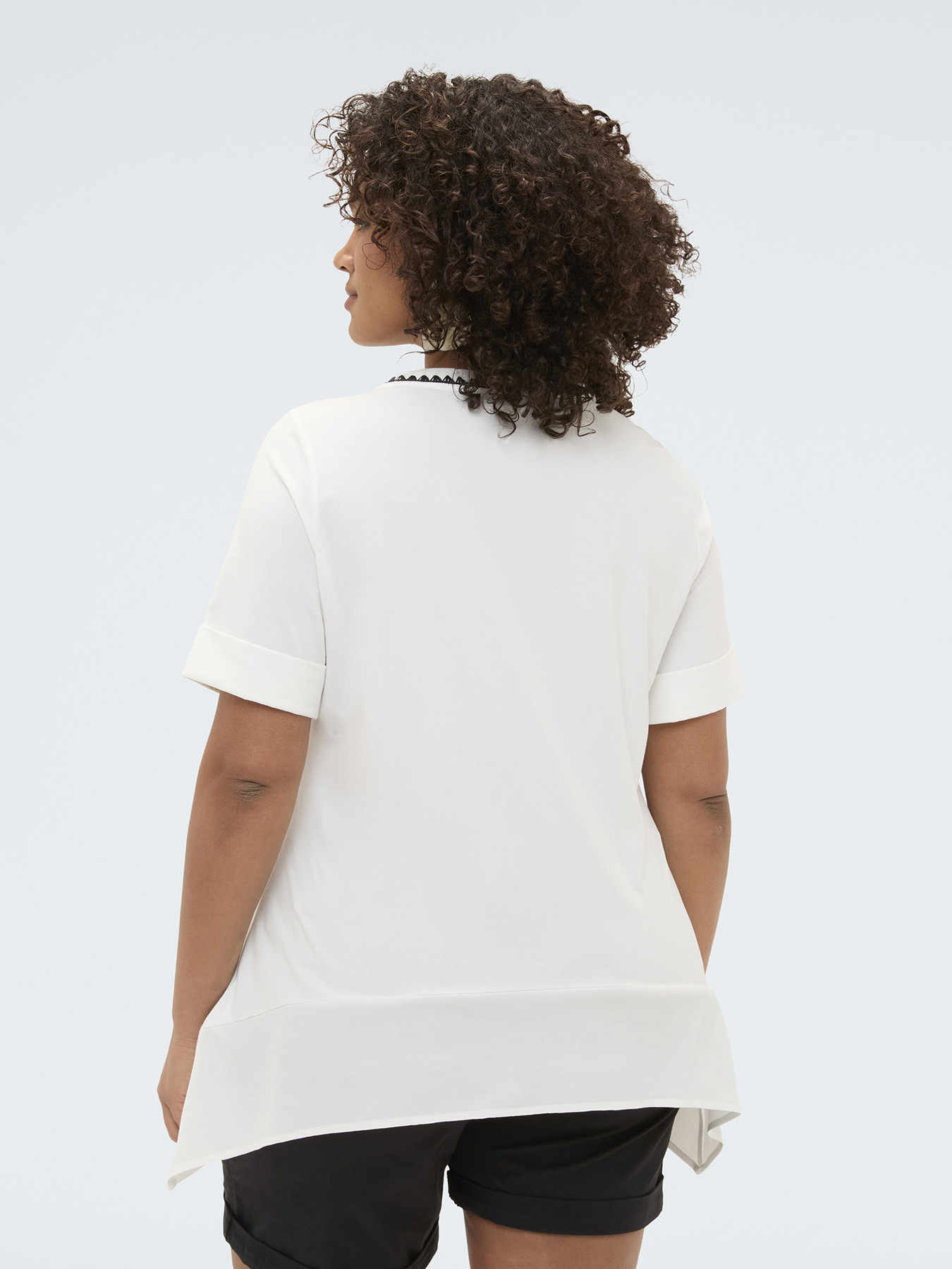 T-shirt en jersey avec d&eacute;tail crochet image number 1