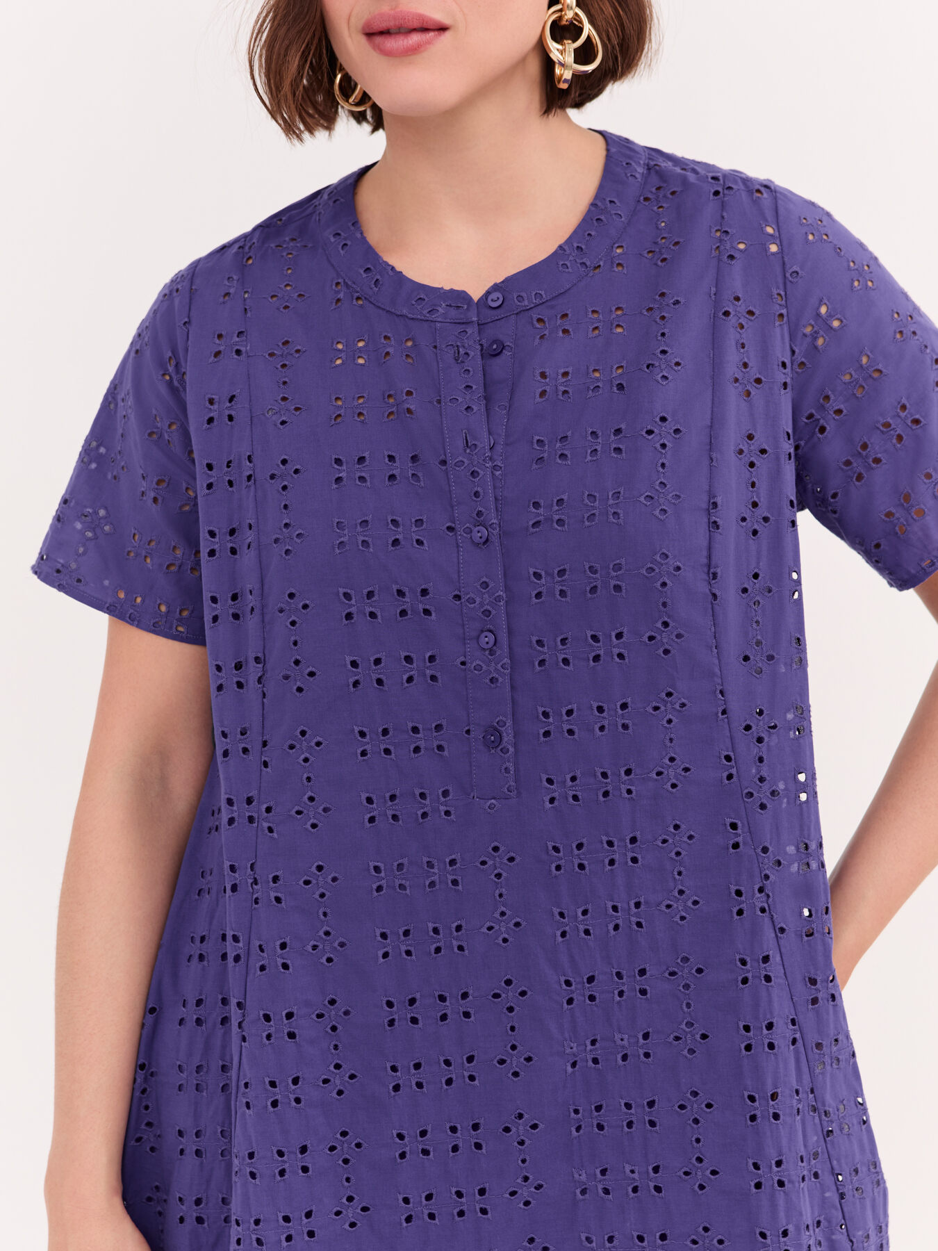 Free dress in sangallo image number 3