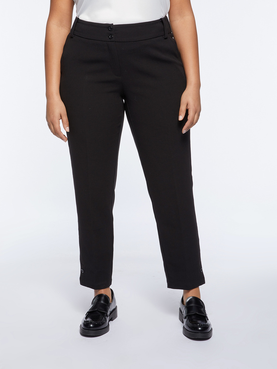 Straight-leg trousers with buttons at the hem