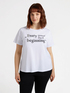 T-shirt avec inscription et broderie image number 0
