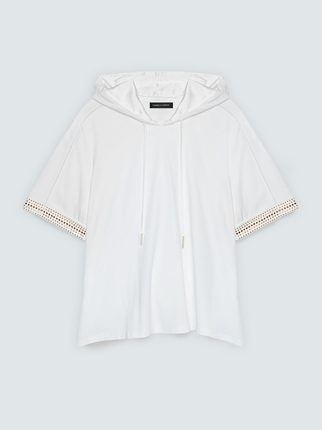 T-shirt with hood and hotfix trim image number 5