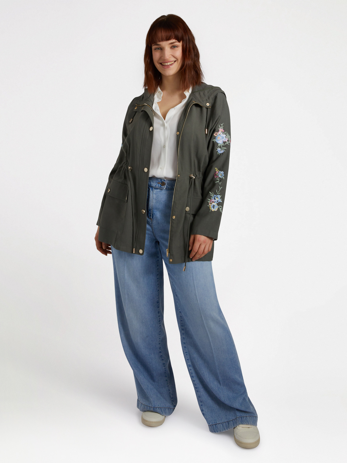 Leichter bestickter Parka image number 2