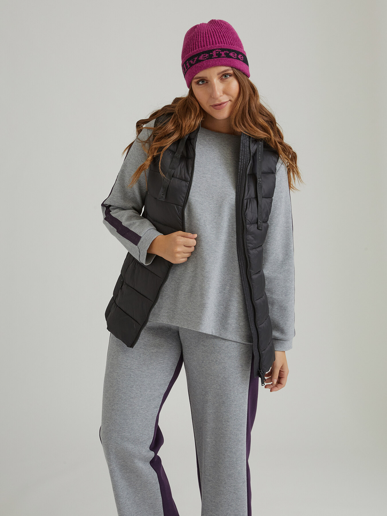 Piumino "GO." smanicato image number 2