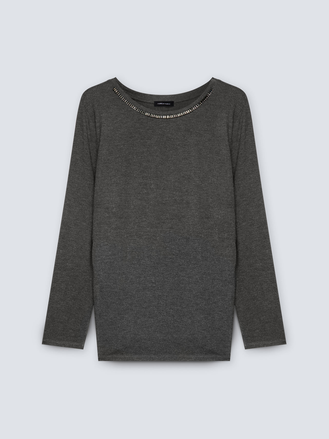 Camiseta con escote bordado image number 4