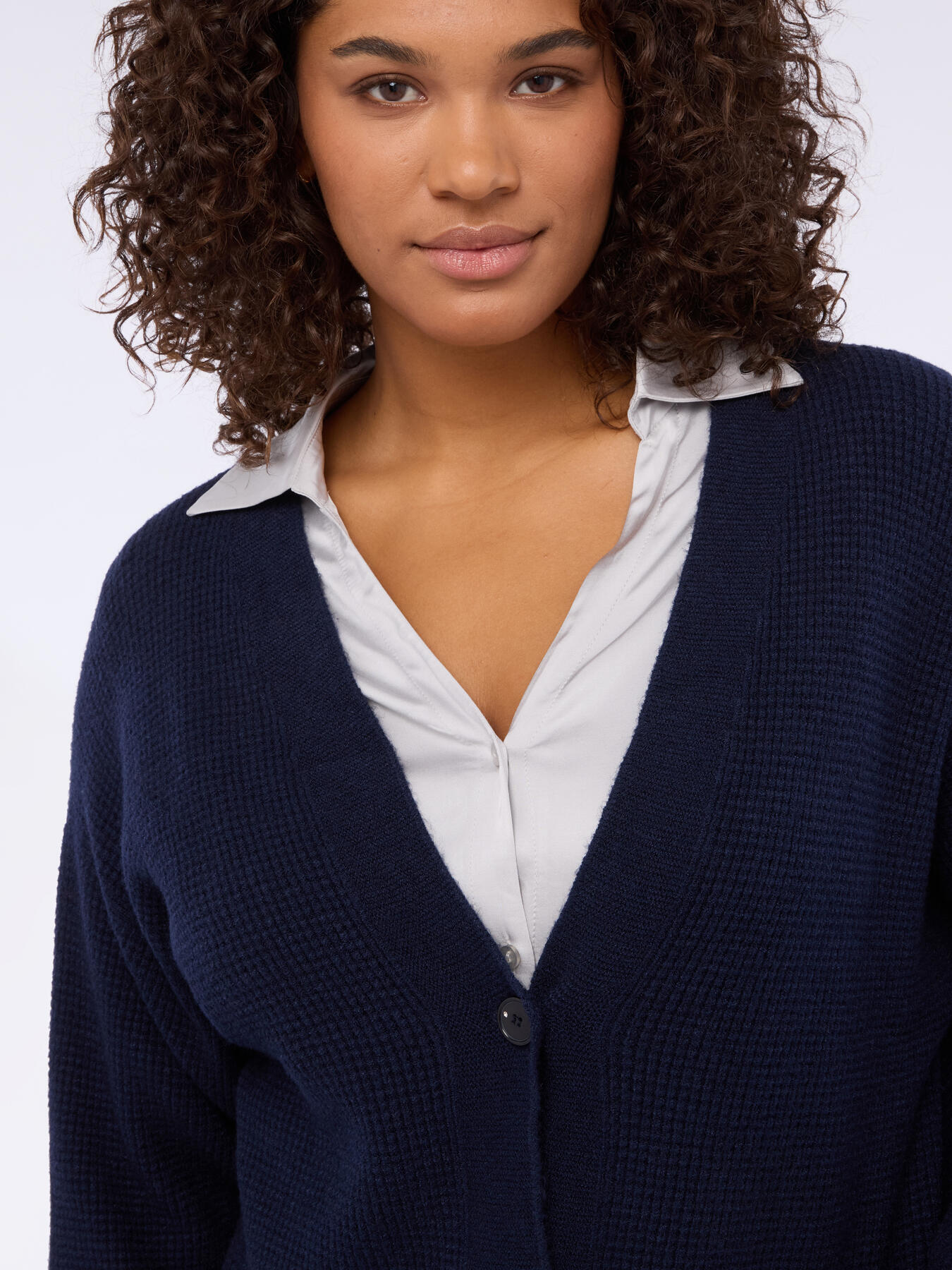 V-neck knit cardigan image number 3