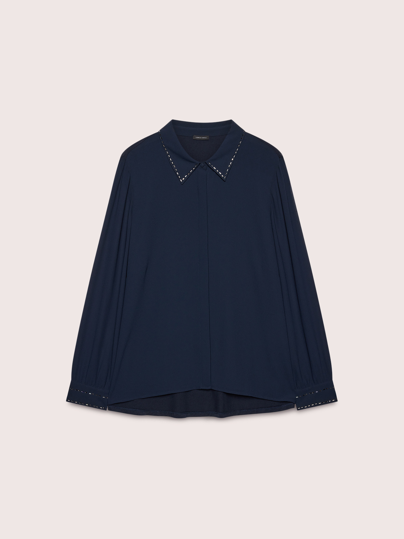 Chemise bimati&egrave;re avec broderies image number 4