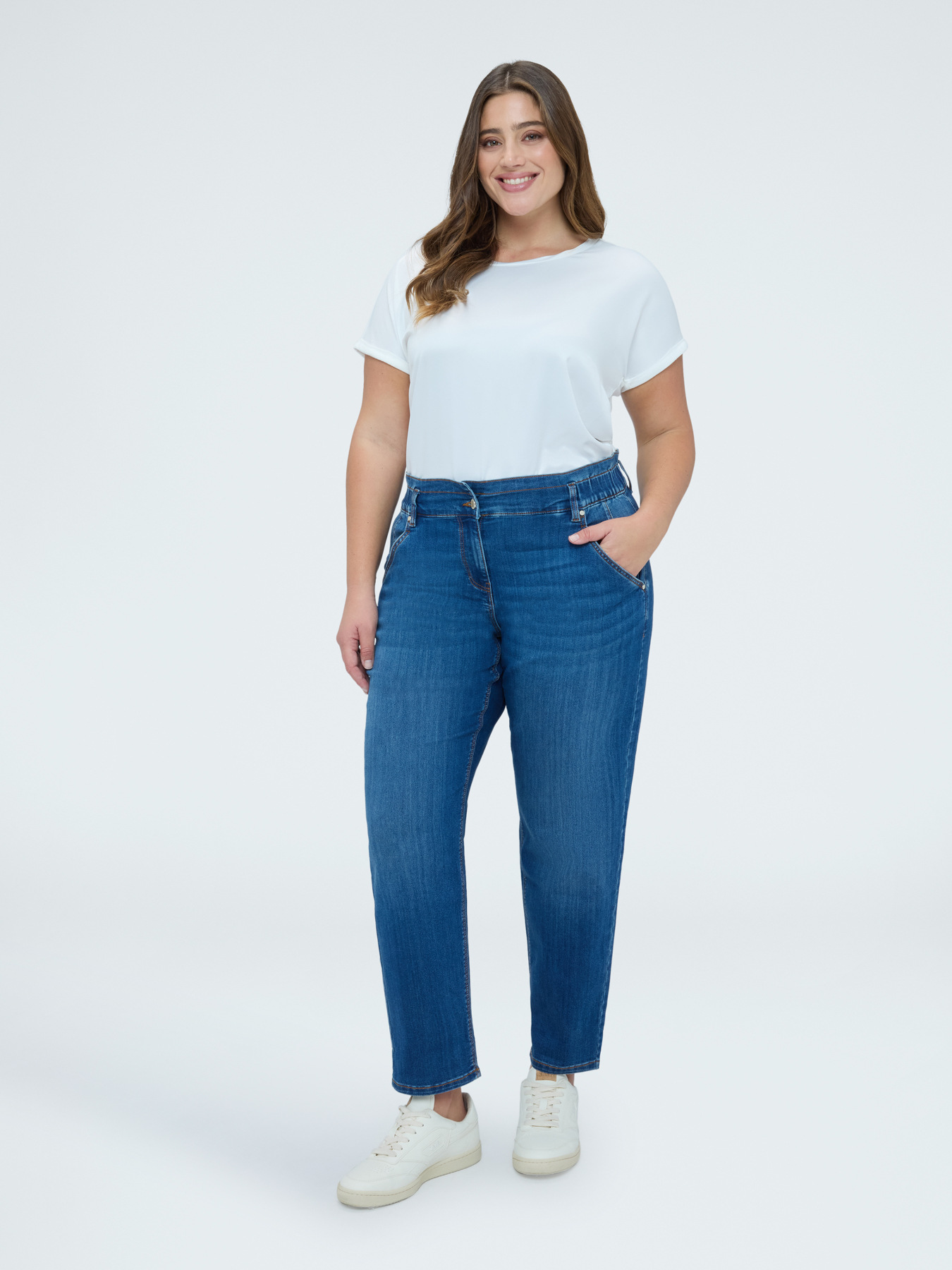 Balloon Jeans blue wash washed effect image number 4