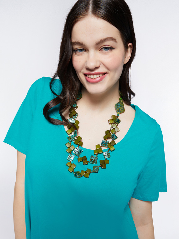 Iridescent multi-strand necklace