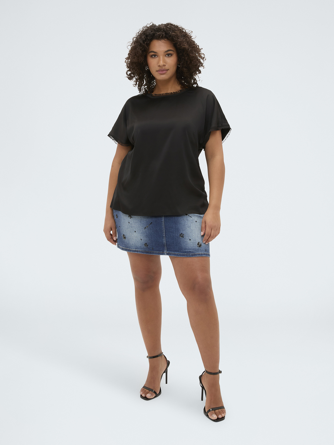 Satin top with fringed details image number 2