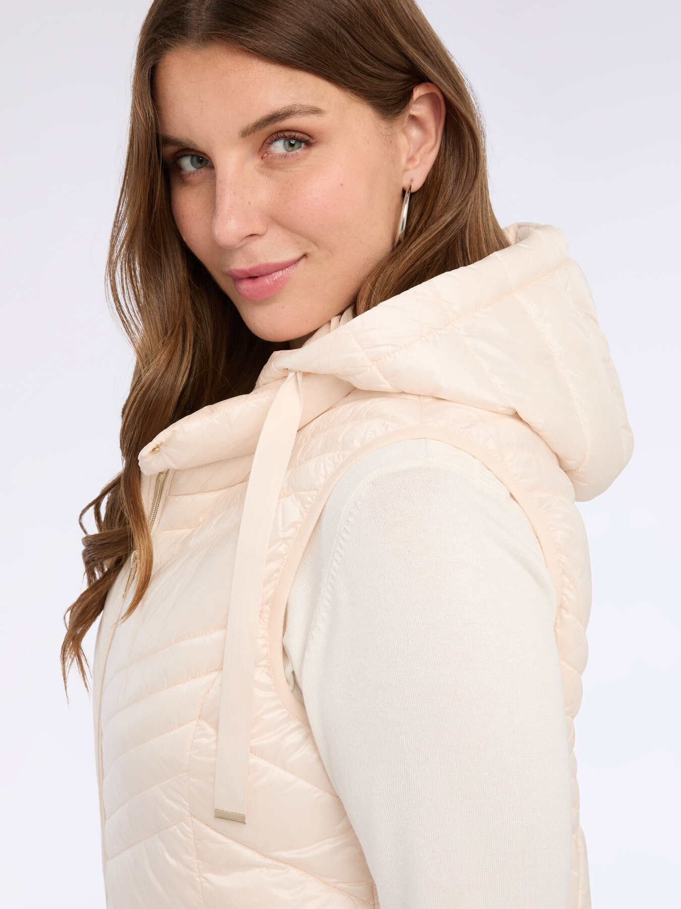 &Auml;rmellose Daunenjacke mit Kapuze und Sorona&reg; Aura-F&uuml;llung image number 3