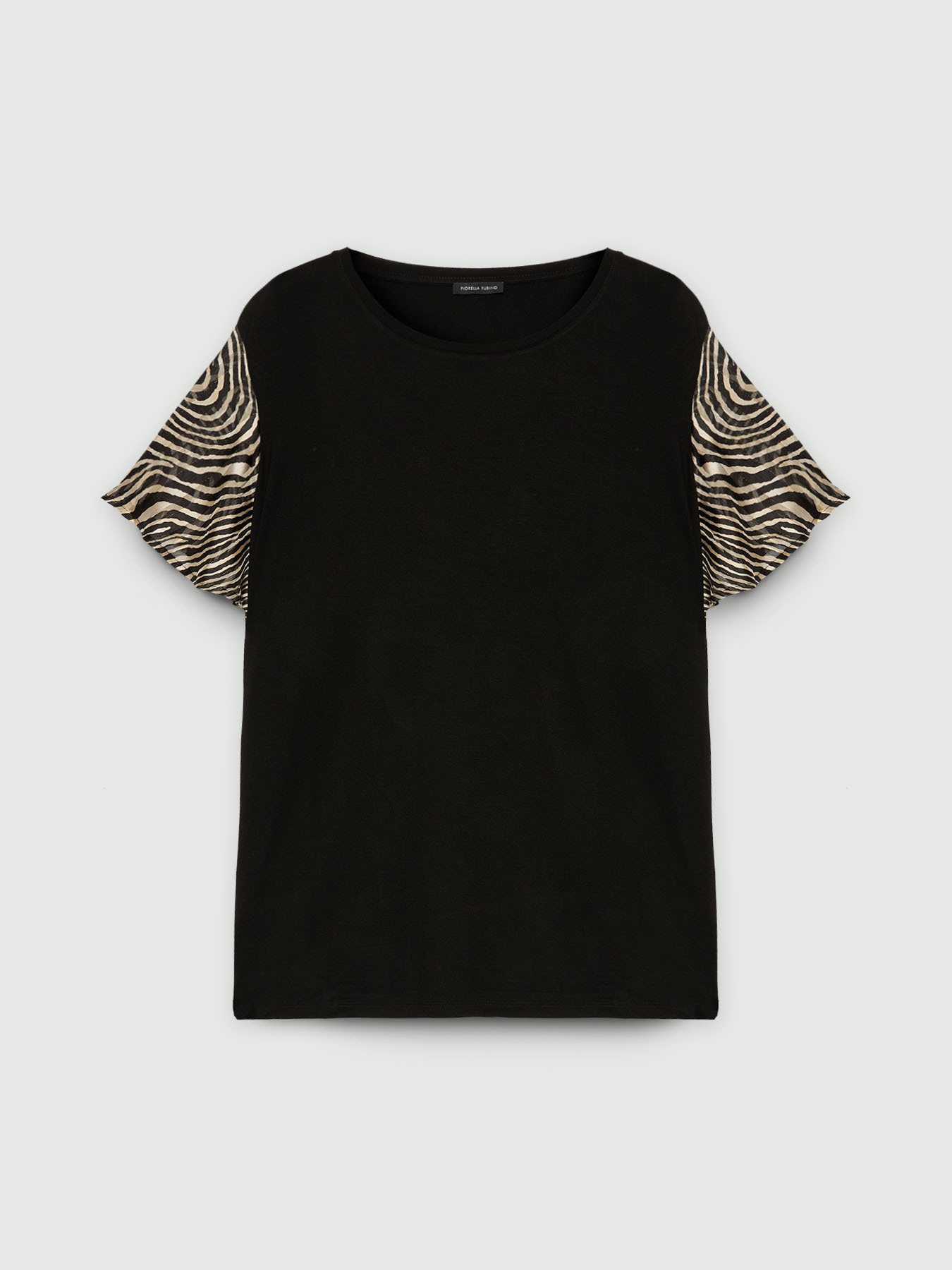 LENZING&trade; ECOVERO&trade; viscose t-shirt image number 4