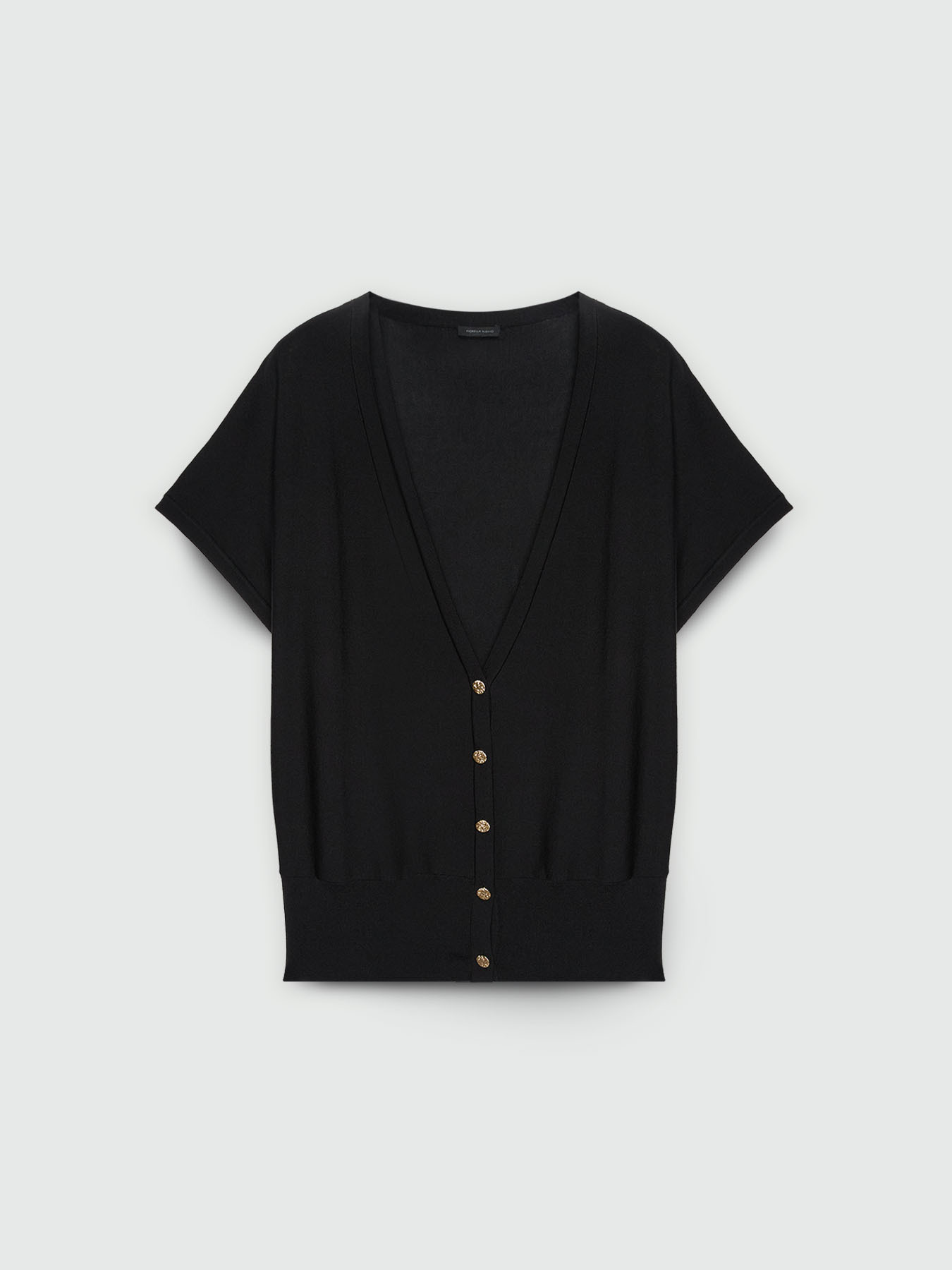 Lightweight cardigan with buttons image number 4