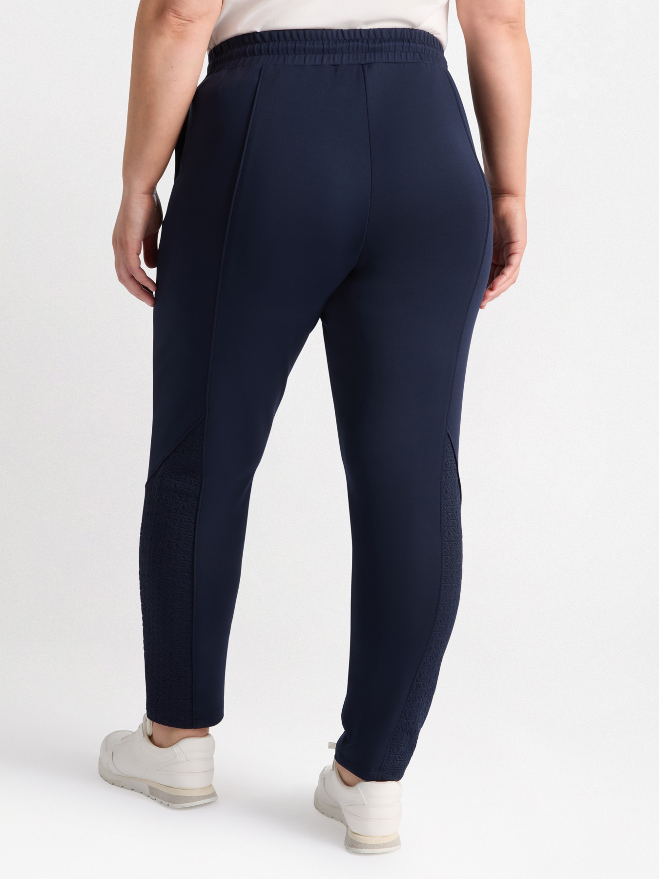 Pantalon joggers avec cordon de serrage &agrave; la taille image number 1